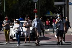 Πού εντοπίστηκαν τα 1.829 κρούσματα: 917 στην Αττική, 225 στη Θεσσαλονίκη, οι περιοχές στο «κόκκινο»