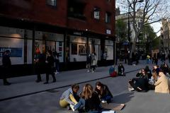 Βρετανία: Ξεκινούν έρευνες για την ανάπτυξη αντιιικών φαρμάκων που θα λαμβάνονται στο σπίτι