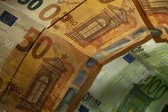 Συντάξεις Μαΐου: Ξεκινά την Παρασκευή η καταβολή τους - Αναλυτικά οι ημερομηνίες.