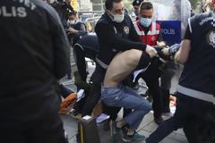 Τουρκία - Πρωτομαγιά: Ξύλο και εκατοντάδες συλλήψεις στην Κωνσταντινούπολη