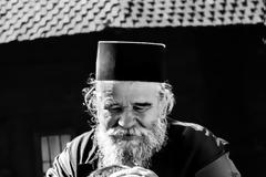 Οι πνευματικοί εξετάζουν πάντοτε τις θλίψεις, τους πόνους, τις αποτυχίες ενός ανθρώπου, διότι αυτές ἐχουν μεγαλύτερη σημασία και από τις αμαρτίες