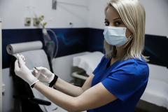 Ξεπερνάμε σήμερα τους 4.615.000 εμβολιασμούς - Στην 4η θέση η Ελλάδα μεταξύ των «27»