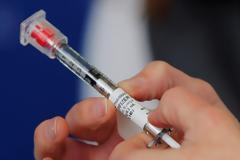 Συμφωνία μαμούθ Ε.Ε. με Pfizer για 1,8 δισ. δόσεις εμβολίων!