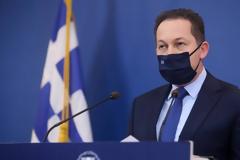 Πέτσας: Τα προνόμια των εμβολιασμένων. Μέσα Ιουνίου οι αποφάσεις