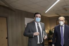 Έρχεται η ψηφιακή κάρτα εργασίας: Θα «βλέπει» υπερωρίες, θα δείχνει μισθό ανά... ώρα