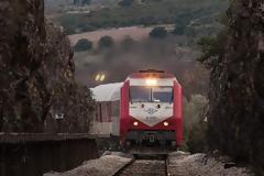 Σφοδρές αντιδράσεις στα Τρίκαλα για το τρένο που… “κόβεται”