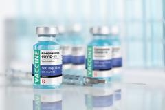 Εμβόλια mRNA: Έρευνα για περιστατικά μυοκαρδίτιδας και περικαρδίτιδας στην Ελλάδα
