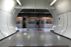 Τώρα εισιτήριο από το κινητό για λεωφορεία, μετρό, ηλεκτρικό, τραμ.