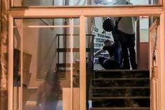 Πετράλωνα: Οργή για τον βιασμό 50χρονης καθαρίστριας - Άφαντος ο δράστης