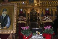 «- Γέροντα Παΐσιε, άκουσα κάποιον νά λέη: Έχω τον λογισμό ότι ό Χριστός θά φερθή μέ επιείκεια. Είναι σωστός αυτός ό λογισμός;»