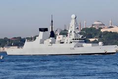 Μαύρη θάλασσα: Προειδοποιητικά πυρά κατά βρετανικού σκάφους από ρωσικό