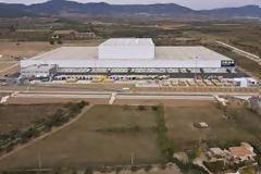 Το IKEA επιβιβάζεται στο τρένο του Maersk στην Ισπανία.