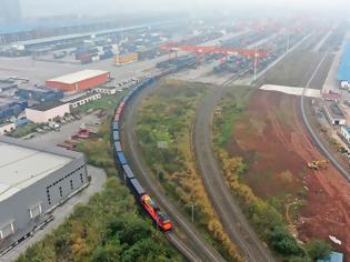 Φωτογραφία για Τα εμπορευματικά τρένα Κίνας-Ευρώπης στηρίζουν τις οικονομίες εν μέσω πανδημίας.