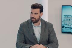 Οσα θα παρακολουθήσουμε απόψε στις «8 λέξεις»
