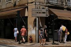 Κοροναϊός - Πορτογαλία: Σαρώνη η μετάλλαξη «Δέλτα» - Αδειάζουν τα ξενοδοχεία, γεμίζουν τα νοσοκομεία