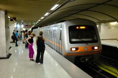 Καθηγητής Τούντας: Μέσα μαζικής μεταφοράς μόνο για εμβολιασμένους