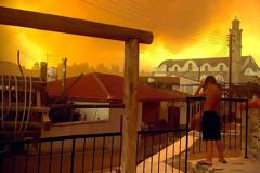 Φονική πυρκαγιά στην Κύπρο - Τέσσερις νεκροί - Μαίνεται το πύρινο μέτωπο