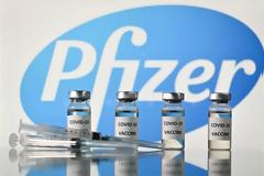 Εμβόλιο Pfizer: Ποιοι χρειάζονται τρίτη δόση