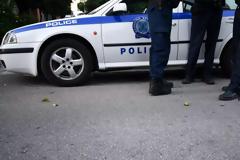 Τρόμος στου Ζωγράφου: Άνδρας μαχαίρωσε περαστικούς! Τέσσερις τραυματίες