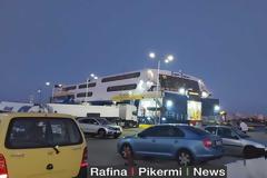 14 κρούσματα στο καράβι από την Ίο. Τι συνέβη στο νησί, οι διακοπές μετά τις πανελλήνιες και τα πάρτι