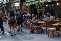 Εστίαση προς Χαρδαλιά: Δεν μπορούμε να κάνουμε τους «χωροφύλακες»
