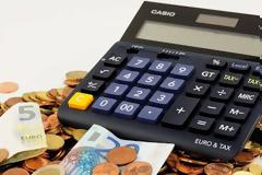 Αναδρομικά συνταξιούχων: Πότε ξεκινάει η καταβολή τους.