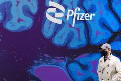 Τρίτη δόση Pfizer: Τι κρύβεται πίσω από τα σχέδια της εταιρείας. Τι λένε οι ειδικοί