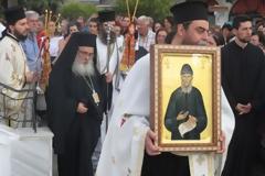 Αγαπημένε μας Άγιε Παΐσιε, σε παρακαλώ, πρέσβευε υπέρ ημών των αμαρτωλών