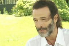 Θανάσης Ευθυμιάδης: «Έφτασα στη δόξα και στα εξώφυλλα, αλλά ευτυχία δεν βρήκα»