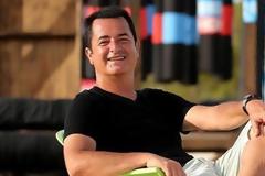 Τα project του Ατζούν στον ΣΚΑΙ