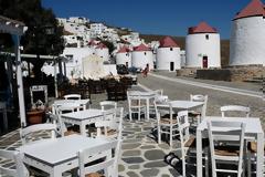 Από την τσέπη τους θα πληρώνουν οι ανεμβολίαστοι εργαζόμενοι τα υποχρεωτικά τεστ κορονοϊού