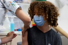 Τι λένε οι ειδικοί για το εμβόλιο του κορονοϊού στα παιδιά