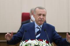 Τουρκία: Αναγκαστική προσγείωση για το ελικόπτερο που μετέφερε τον Ερντογάν