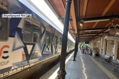 Εικόνα από τον σιδηροδρομικό σταθμό Κατερίνης.