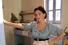 Θεοφανία Παπαθωμά: Η αλλαγή που έκανε στην εμφάνιση της για την τρίτη σεζόν των «Μελισσών»