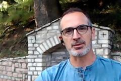 Κώστας Κρομμύδας για Πέτρο Φιλιππίδη: «Νόμιζε ότι θα έφευγε διακοπές, τι περίμενε να του πουν;»
