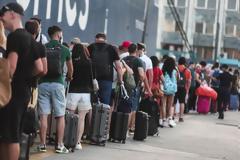 Κοροναϊός - Ελλάδα: Συναγερμός για την κορύφωση της πανδημίας