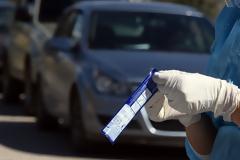 Self Test: Πρόστιμα 300 ευρώ και στέρηση μισθού στους εργαζόμενους..