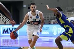 Καμία επαφή του Παπαπέτρου με το ΝΒΑ