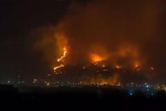 Φωτιά Ασπρόπυργος: Μεγάλη πυρκαγιά κοντά σε βιοτεχνίες - Εκλεισε η Αττική Οδός