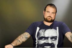 Ο Νικόλας Ράπτης παρουσιαστής του «Ελλάδα έχεις ταλέντο»