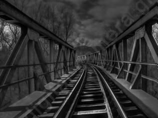 Φωτογραφία για Η άγνωστη ιστορία κατασκευής της Σιδηροδρομικής γέφυρας στο Νέστο και το Μνημείο στη μνήμη του τεχνίτη κατασκευαστή της.