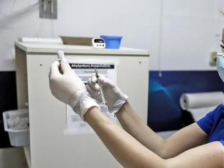 Φωτογραφία για Εμβολισμένοι και επαφή με κρούσμα, τι πρέπει να κάνουν. Οι νέες οδηγίες του CDC