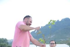 Δενδροφύτευση στη Χρυσοβίτσα Ξηρομέρου από τον Περιβαλλοντικό Πολιτιστικό Σύλλογο σε συνεργασία με την κοινότητα.