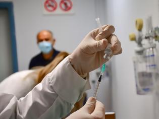 Φωτογραφία για Ελληνική Καρδιολογική Εταιρία: Καμία απόδειξη ότι τα εμβόλια σχετίζονται με ισχαιμικά επεισόδια