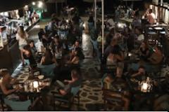«Πόρτα» στους ανεμβολίαστους τον Σεπτέμβριο, τι θα ισχύσει σε κλειστούς χώρους, εκπαίδευση και εργασία