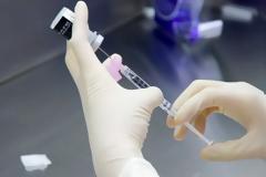Στο τραπέζι η επέκταση υποχρεωτικού εμβολιασμού - Ποιοι μπαίνουν στο στόχαστρο