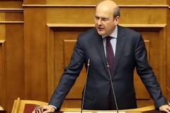 Χατζηδάκης: Σε δύο με τρεις μήνες θα εκδίδουμε 30.000 εκκρεμείς συντάξεις το μήνα.