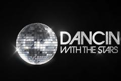 Νωρίτερα θα δούμε το «Dancing with the stars»...