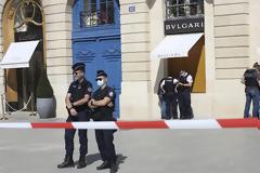 Γαλλία: Ένοπλη ληστεία σε κοσμηματοπωλείο της Bvlgari με λεία 10 εκατ. -Συνελήφθησαν δύο από τους δράστες